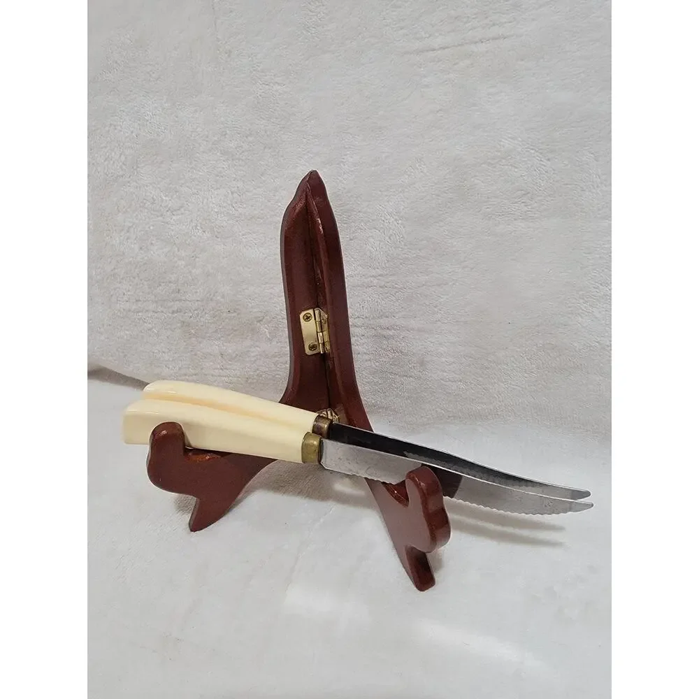 Set Of 6 Vintage Quikut Serrated Steak Knives